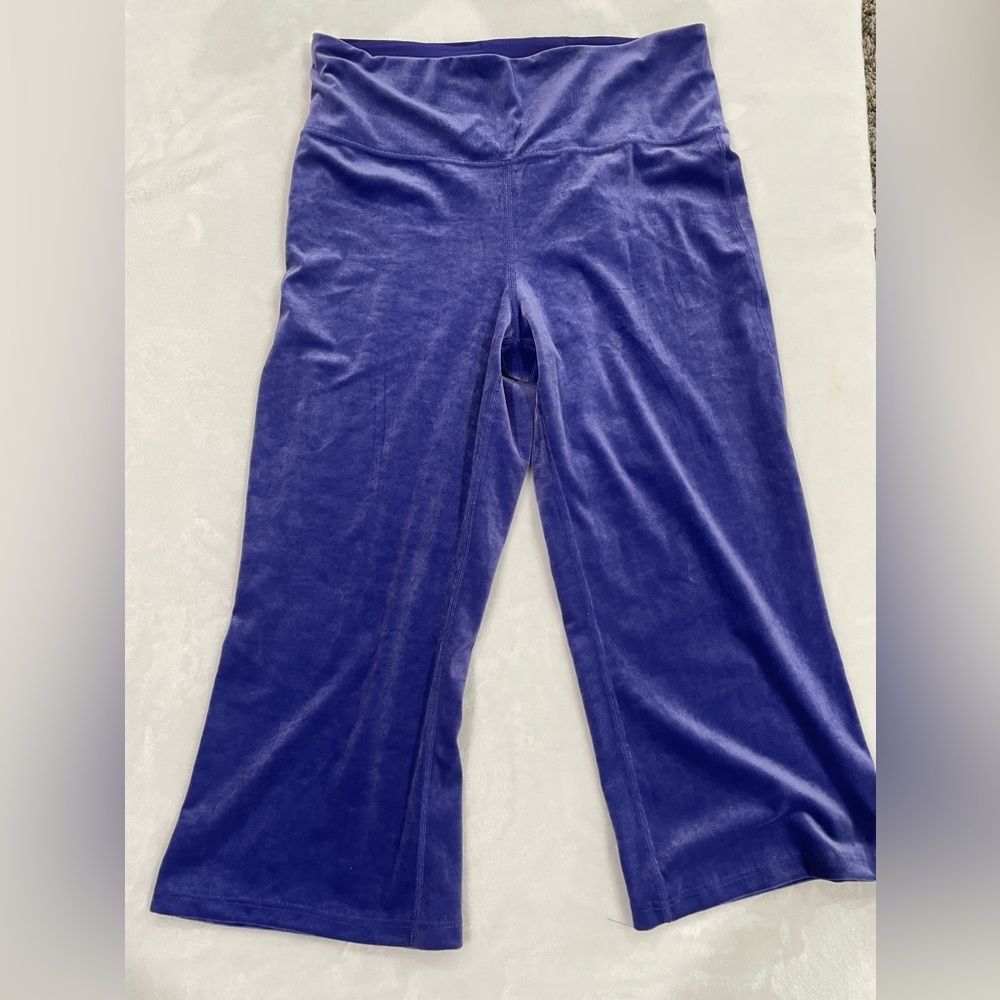 Athleta Vibrant Blue Cropped Pants